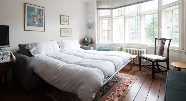 Queen Court Flat, Забронировать Отель Лондон Большой Лондон, рядом с Театр «Принц Эдуард»