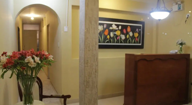 Hotel Las Flores - Cañete, Varaa Hotelli Hotellit Provincia de Lima pysäköinnillä, Pysäköinti