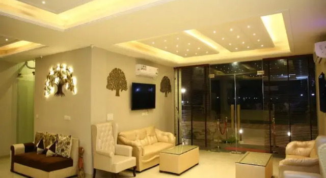 Anandam Clarks Inn Suites Vrindavan