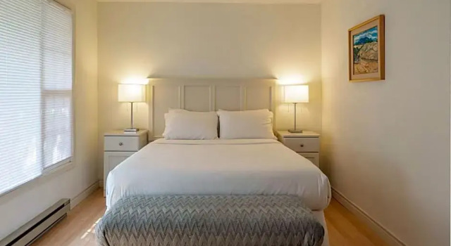 Номер Standard The Village Motel