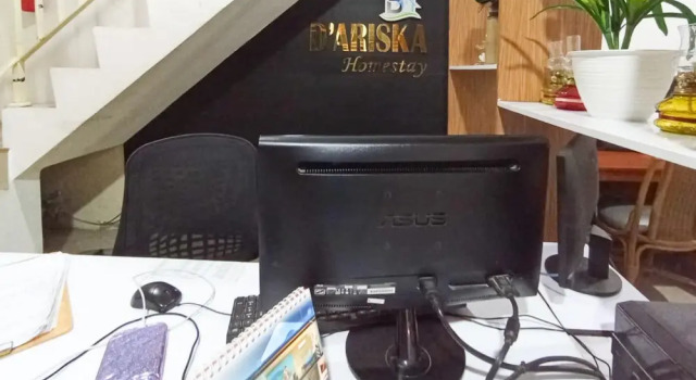 Ariska Room Near Alun Alun Jombang RedPartner, Book Hotel Billige hoteller i Jombang
