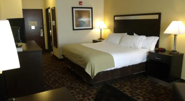 Номер Standard Holiday Inn Express Hotel and Suites Marysville by IHG