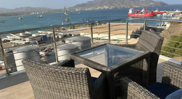 Апартаменты Deluxe Blue Marlin Hotel