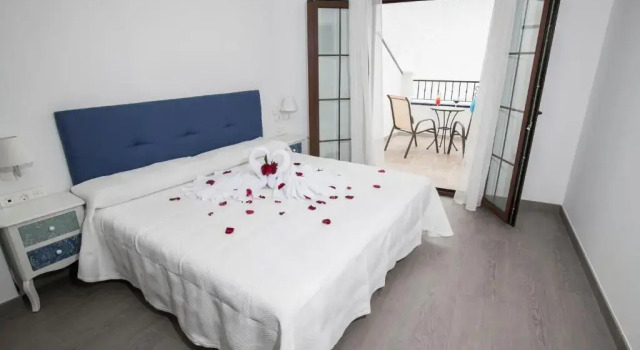 Четырёхместный номер Standard Hostal Boutique Bajamar