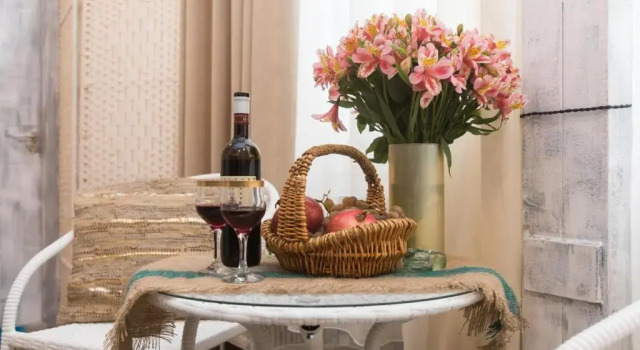 Апартаменты Deluxe Quiet Authentic Courtyard House Old Tbilisi