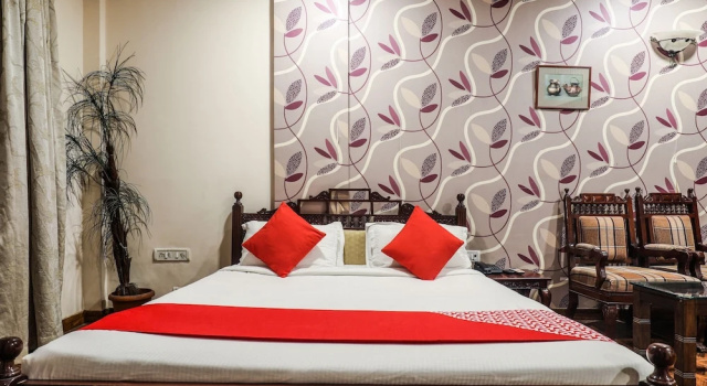 Двухместный номер Deluxe с балконом OYO 11316 Athithi INN