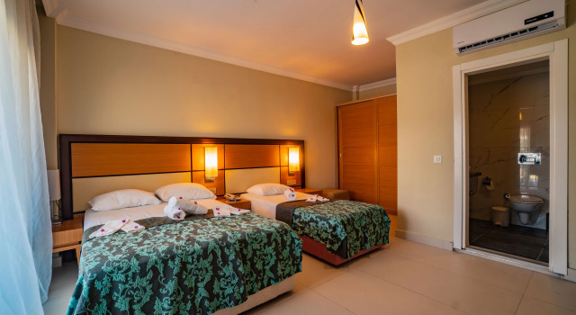 Prenses Sealine Beach Hotel
