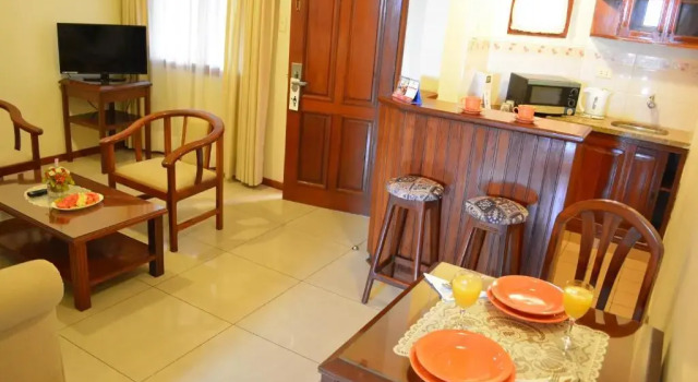 Апартаменты House Inn Apart Hotel