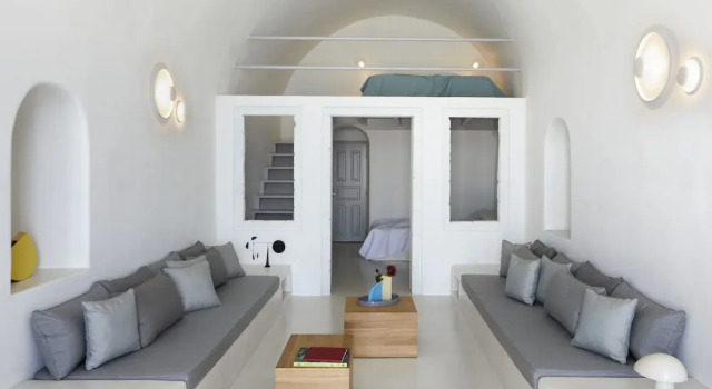 Семейная вилла с 3 комнатами с видом на море Inspire Santorini Luxury Villas