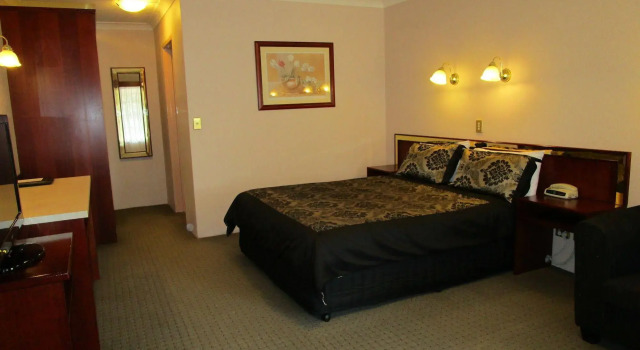 Southern Comfort Motor Inn