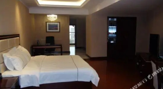 Yuxi Wanxin Hotel, Забронировать Отель Юйси Юньнань