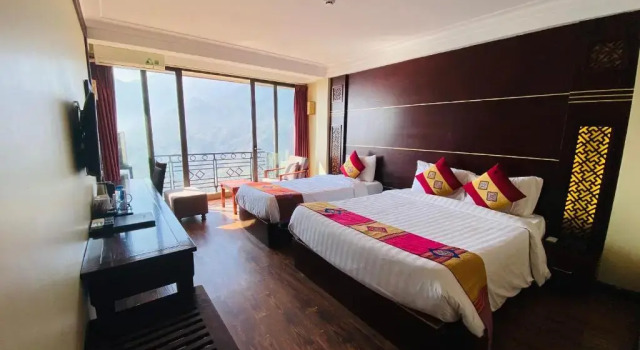 Трёхместный номер Standard с видом на горы Sapa Vista Hotel