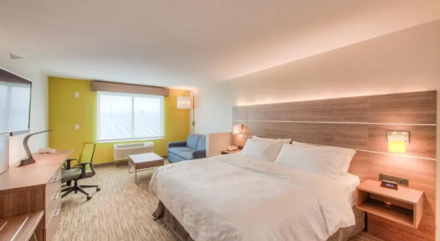 Люкс Holiday Inn Express & Suites - Remington by IHG