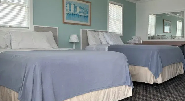 Четырёхместный номер Standard с видом на океан Sandcastle Beachfront Inn