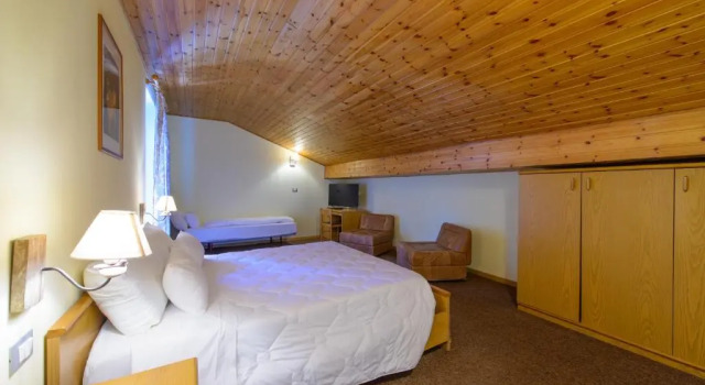 Трёхместный номер Comfort Park Hotel Faloria