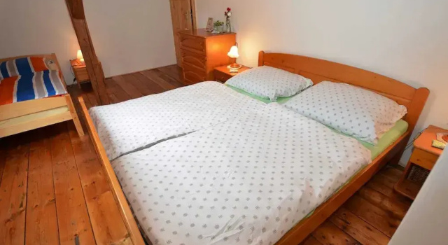 Comfortable Holiday Home With Sauna and Billiards, Near the Slopes, Rezerwuj Dom wakacyjny Liberec Jizera Mountains