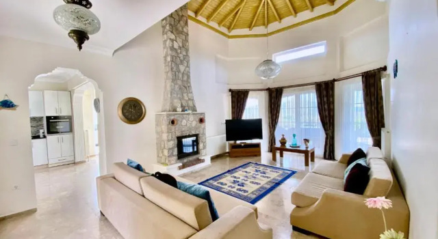 4 Bedroom - 3 Bathroom - 8 Person, Private Pool - Private 1000m2 Garden, DETACHED Villas, Unlimited WiFi - Free Parking, Book Villa Hotels in Yesiluzumlu with Parking, Parking