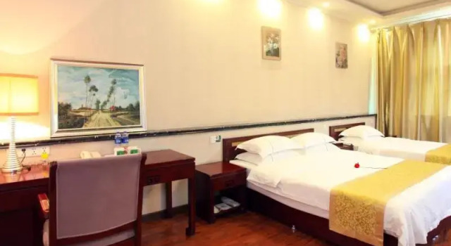 Двухместный номер Standard с красивым видом из окна GreenTree Eastern Hefei Railway Station West Linquan Road Hotel