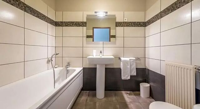 Семейный номер Comfort Hôtel du Rocher
