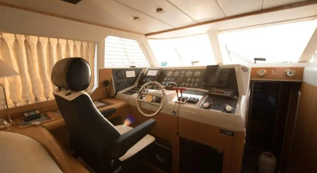Solymar Greece Yachting. m/y "LL", Забронировать Отель Алимос Афины