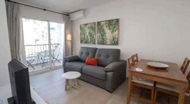 Apartamento Urbanización Las Palmeras 80, Забронировать Апартаменты/квартира Апартаменты Нерха, рядом с Церковь Эль-Сальвадор, Апартаменты/квартира