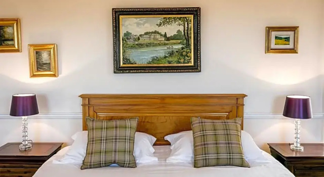 Номер Standard с видом на реку Ednam House Hotel