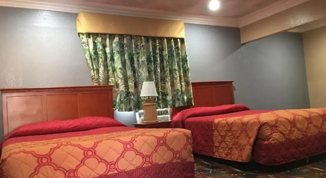 Budget Inn