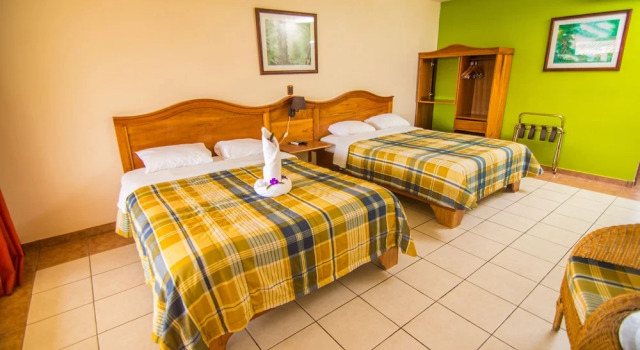 Четырёхместный номер Superior Hotel Lavas Tacotal