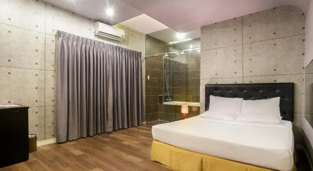 Triip Friday Hotel Phan Xich Long, Забронировать Отель Отели Хошимина с парковкой, рядом с Vinh Nghiem Pagoda, Парковка