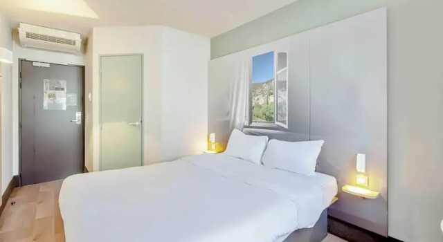Двухместный номер B&B HOTEL Brignoles