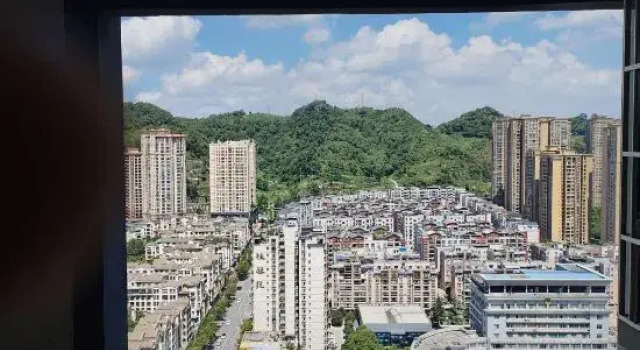 Lingzhen Homestay (Zunyi Bozhou Chaoyang Hospital Branch)