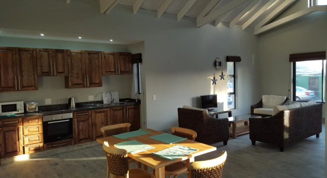 Sunset Lagoon, Book Hotel Port Nolloth Namakwaland