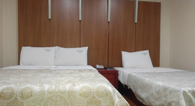 Odyssey  Hotel, Prenota Hotel Chungju Chungcheongbuk-Do