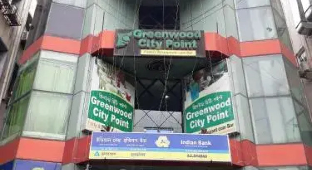 OYO 82490 Greenwood City Point