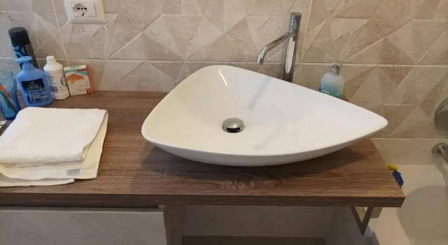 Номер Standard Camera doppia privata vicino Milano con bagno in comune