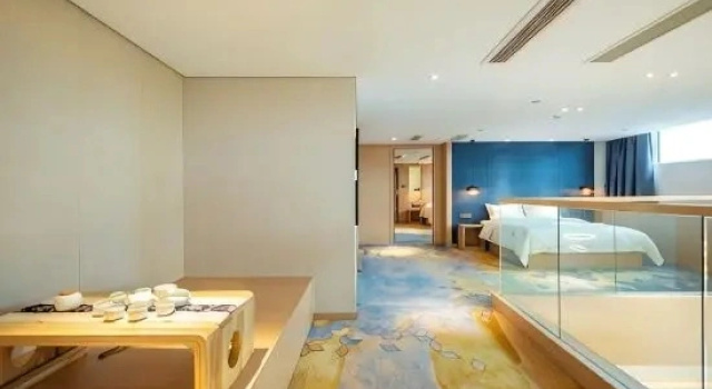 Четырёхместный люкс Дуплекс Zhengjia Hotel