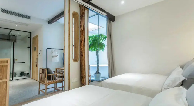 Трёхместный номер Standard Old Street Moye Inn
