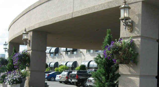 Ambassador Hotel, Rezervați Hotel Sudbury Ontario