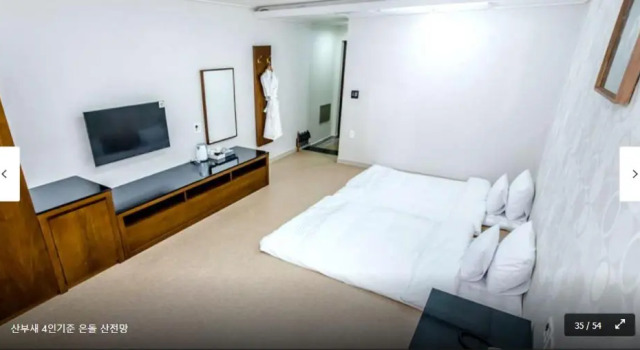 Семейный номер Standard с видом на горы The Stay Century Hotel