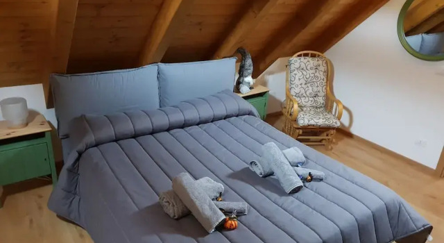 la LUNA delle MONTAGNE Chalet, Book Chalet Hoteller i Friuli Venezia Giulia med parkering, Parkering