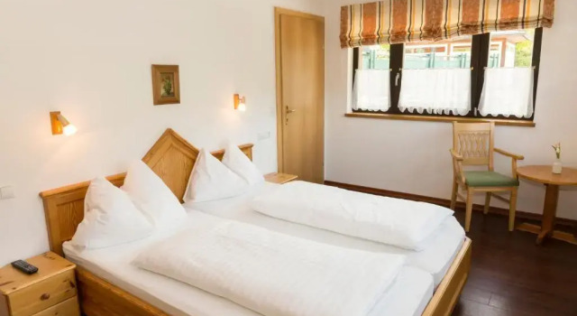 Апартаменты Haus Hubertus