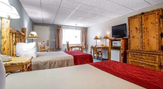 Одноместный люкс Rodeway Inn & Suites Pronghorn Lodge Lander