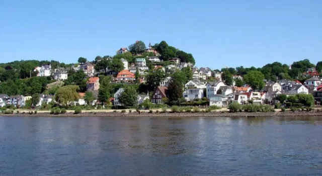 Апартаменты Das Elbcottage