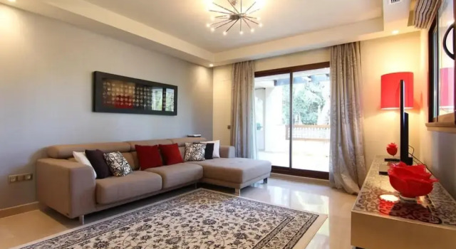 Medina Banus - Exquisite 2BR Apartment by Rafleys Near Puerto Banus, A/, Wifi, Забронировать Апартаменты/квартира Апартаменты Марбелья, рядом с Casino Marbella, Апартаменты/квартира