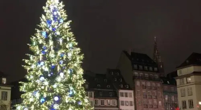 Loft Saint Thomas, Забронировать Отель Страсбург Strasbourg Eurometropole, рядом с Церковь Св. Мадлен