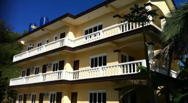 Dive Batanes Lodge and Restaurant