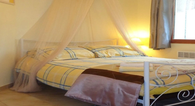 Le Castel Enchanté, Book Hotel Fonties-d'Aude Aude