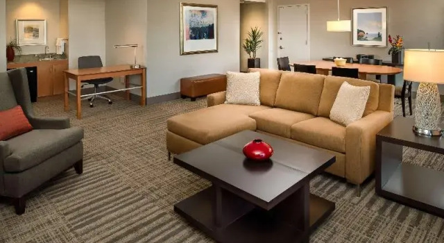 Номер Standard с балконом Hilton Vancouver Washington
