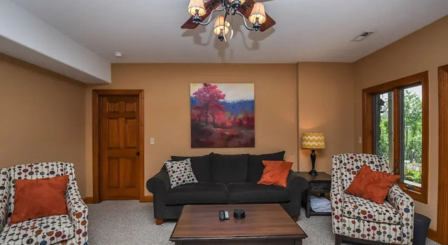 Firefly Cove 4 Bedroom House