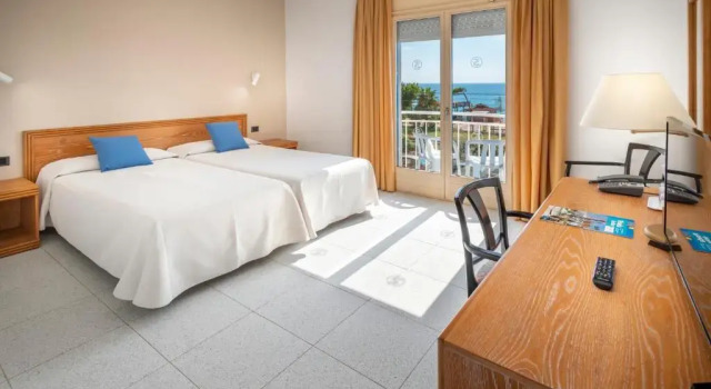 Двухместный номер Standard с видом на море Hotel Sorrabona